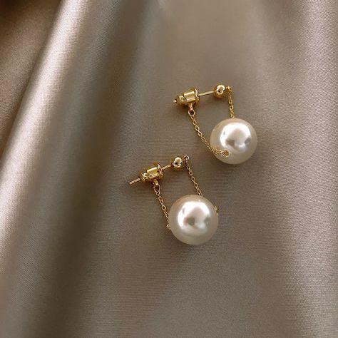 Small Pearl Earrings, Pearl Pendant Earrings, Claw Earrings, Korean Earrings, Gold Pearl Earrings, Long Dangle Earrings, Pearl Earrings Dangle, Small Jewelry, Simple Earrings