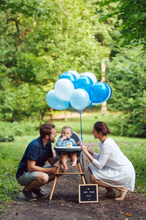 Baby Boy first birthday pictures with parents First Birthday Pictures With Parents, First Birthday Photos With Parents, 1 Year Birthday Photoshoot With Parents, Baby Boy Photoshoot Ideas 1 Year, First Birthday Shoot Boy, First Birthday Boy Photoshoot Outdoor, 1st Birthday Boy Pictures, 1 Year Birthday Photoshoot Boy, 1year Baby Boy Photoshoot