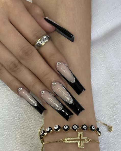 Almond Nails Simple, Paznokcie Hello Kitty, Black Acrylic Nails, French Tip Acrylic Nails, Simple Acrylic Nails, French Acrylic Nails, Exotic Nails, Long Square Acrylic Nails, Nails Simple