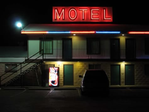 Spa Hotel Room, Pyramids Frank Ocean, Saw Aesthetic, Orm Marius, Motel Aesthetic, Mayor Of Kingstown, Old Motel, Motel California, Cheap Motels