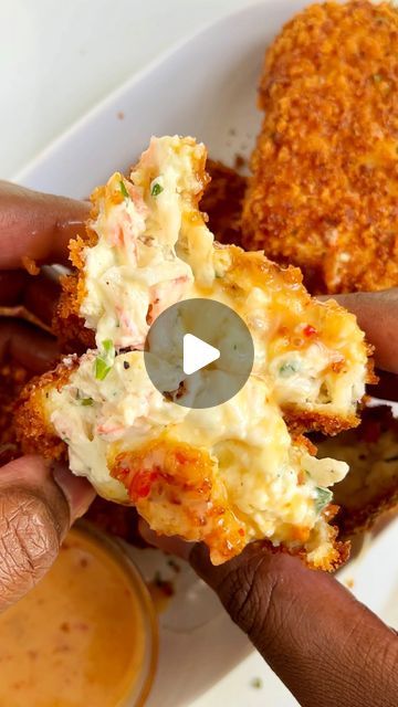 Rey | kingcooks on Instagram: "Crab Rangoon Mozzarella Sticks | kingcooks   Say 🦀 “Crab Rangoon” to add this recipe to your amazing collection 🦀  Golden, crispy, and oozing with cheesy goodness—these Crab Rangoon Mozzarella Sticks are the ultimate snack mashup! Made with @louiskempcrabdelights for that perfect touch of crabby flavor, every bite is pure indulgence. Don’t forget the creamy sweet chili sauce for dipping, absolute perfection!  #louiskemp #walmart   Which is your favorite appetizer!? Pick one!" Deep Fried Crab Rangoon, Crab Rangoon Mozzarella Sticks, Fried Crab Sticks, Cheese Starters, Crab Croquettes, Beach Foods, Bread Dips Recipes, Bread Dips, Crab Appetizer