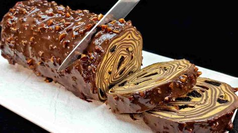 Cake Recipes Without Oven, Famous Desserts, Healthy Granola Bars, Christmas Cake Recipes, Cake Baking Recipes, Tasty Videos, British Baking, Amazing Cake, Crochet Table