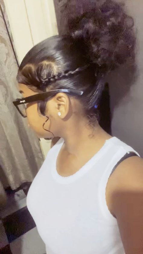 Heart Side Part Slick Back, Natural Heart Hairstyles, Curly Hairstyles With Swoop, Heart Curly Hairstyles, Hair Styles For Medium Length Updo, Low Bone Hairstyle, Heart Natural Hairstyles, Rubber Band Natural Hairstyles, How To Do A Heart Bun