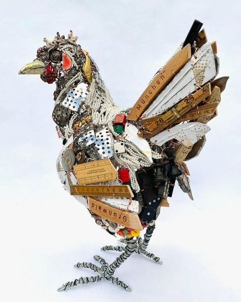 The Art of Assemblage & Found Object Art | *Pearl's a Chicken *(2020) - 48cm H x 35cm L x 28cm W | Facebook Assemblage Art Sculpture, Assemblage Art Dolls, Mosaic Birds, Object Art, Found Object Art, Scrap Wood Projects, Junk Art, Uk Artist, Found Objects