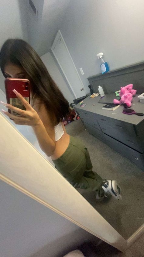 0.5 Mirror Pic, Latina 0.5 Pics, Mirror Girl Snaps, Mirror Snaps Girl, Latina Girl Snaps, Girls Mirror Snaps, Cute Mirror Poses, Latina Mirror Selfie, Mirror Pics Outfit