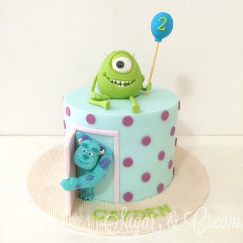 Monsters inc cake idea Monster University Birthday Cake, Simple Monsters Inc Cake, Sully Birthday Cake, Sully Cake Monsters Inc, Monsters University Cake, Monster Inc Cake Ideas, Pastel Monster Inc, Monster Inc Birthday Party Ideas, Monsters Inc Cake Topper