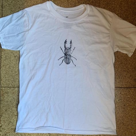 🪲 HAND PRINTED BEETLE TEE 🪲 kids size xl, fits... - Depop Beetle Shirt, Cool Fits, Hand Print, Dream Clothes, Infant Tees, Aesthetic Clothes, Tshirt Designs, Fashion Inspo, Outfit Inspo