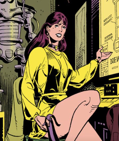 Female Comic Book Characters, Watchmen Silk Spectre, Hooded Justice, No Capes, Silk Spectre, Superhero Mom, Charlton Comics, Dave Gibbons, Carla Gugino