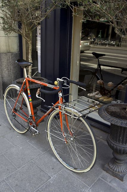 Commuter Bike Style, Urban Bike Style, Vintage Mountain Bike, Classic Road Bike, Road Bike Vintage, Urban Bicycle, Bike Aesthetic, Velo Vintage, Retro Bicycle