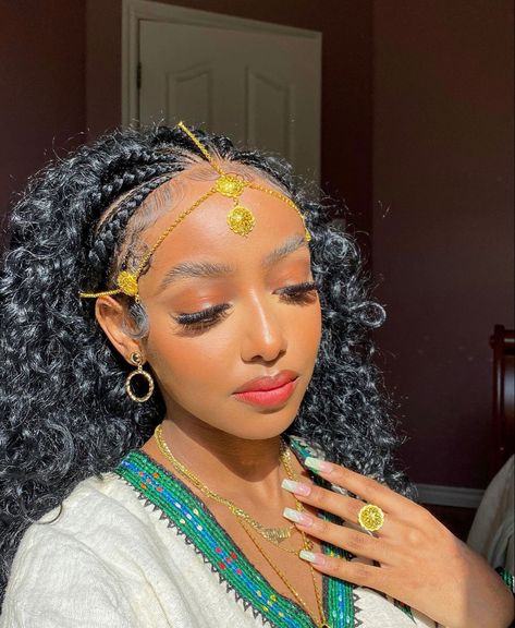 #culture #habesha kemis #tigray #braids Ethiopian Hair, Hd Lace Frontal Wigs, Ethiopian Jewelry, Hd Lace Wigs, Habesha Kemis, Hd Lace Frontal, Lace Frontal Wigs, Wigs For Sale, Ombre Wigs