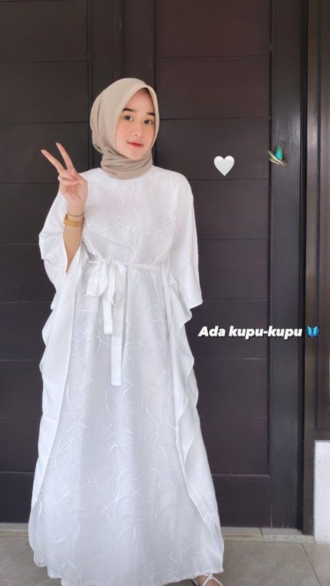 Kaftan Dress Modern, Lebaran Outfit, Eid Outfit Ideas, Eid Fashion, Model Gamis, Modest Fashion Hijab, Muslim Outfits Casual, Ootd Dress, Muslim Fashion Hijab