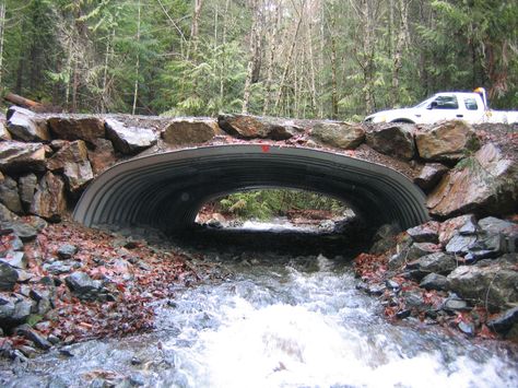 Creek Bridge Ideas, Khost Afghanistan, Driveway Bridge, Yard Bridge, Farm Gates Entrance, Backyard Bridges, Outdoor Bridges, Driveway Entrance Landscaping, Farm Entrance