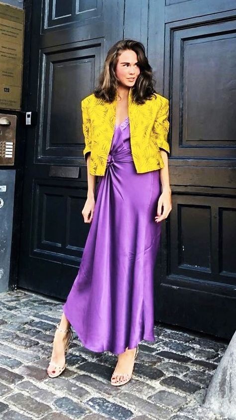 These 14 Yolo Outfits Have Inspired Me to Break More Fashion Rules Colour Contrast Fashion, Yellow Contrast Color Dress, Purple Contrast Color Combinations Dress, Yellow Purple Outfit, Yellow Color Combinations Outfits, Complimentary Colors Outfits, Purple Yellow Outfit, Yellow And Purple Outfit, Purple And Yellow Outfit