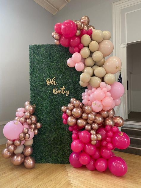 Balloon Creations, Beautiful Balloons, Balloon Decor, Grad Parties, Party Design, Event Ideas, Grad Party, Balloon Decorations, 30th Birthday