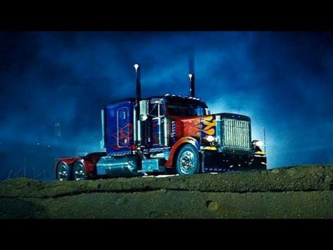 Optimus Prime truck Optimas Prime, Optimus Prime Truck, Optimus Prime Art, Optimus Prime Wallpaper Transformers, Huge Truck, Optimus Prime Wallpaper, Transformers Film, Transformers Cars, Kurama Naruto