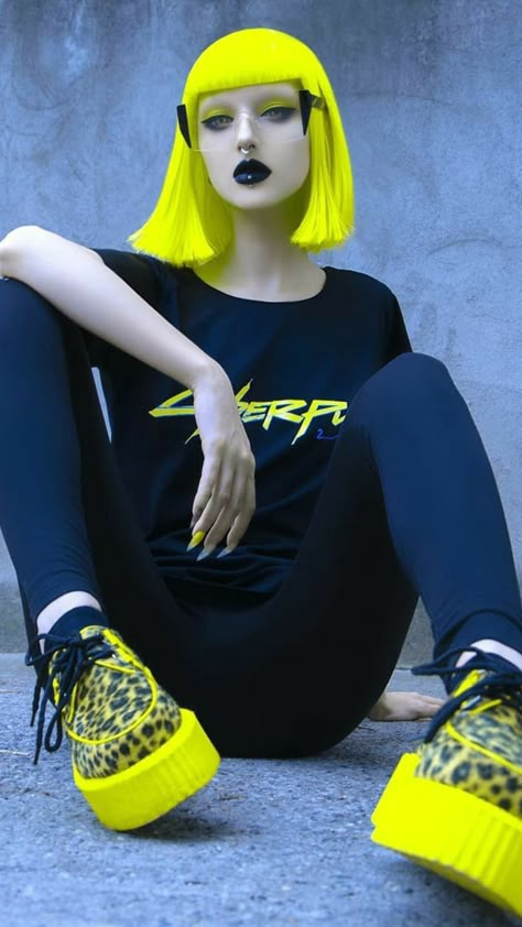 Shoes Demonia, Cyberpunk Makeup, Neon Goth, Goth Subculture, Demonia Shoes, Cyberpunk Girl, Cyberpunk Aesthetic, Cyberpunk Fashion, Cool Outfit