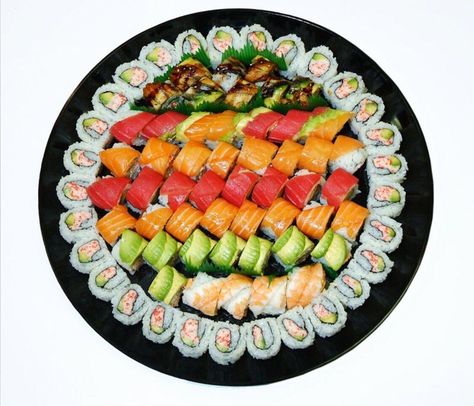 Sushi Platter Platter Presentation, Unfamiliar Words, Sushi Buffet, Japanese Food Packaging, Seafood Sushi, Dessert Chef, Japanese Food Sushi, Sushi Menu, Sushi Dinner