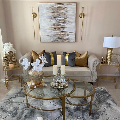 Cream And Gold Living Room, Silver Living Room, Gold Living Room Decor, Glam Living Room Decor, White Living Room Decor, Elegant Living Room Decor, Town Home, Room Decor Living Room, Living Room Decor Gray