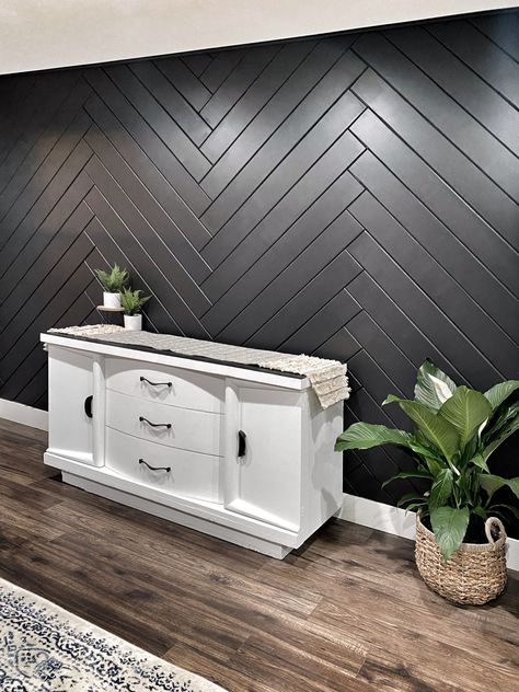 Herringbone Accent Wall - DIY - Bold Boundless Blonde Herringbone Accent Wall, Diy Home Decor For Apartments, Herringbone Wall, Accent Wall Ideas, Black Accent Walls, Herringbone Wallpaper, Room Accent Wall, Accent Wall Designs, Diy Accent Wall