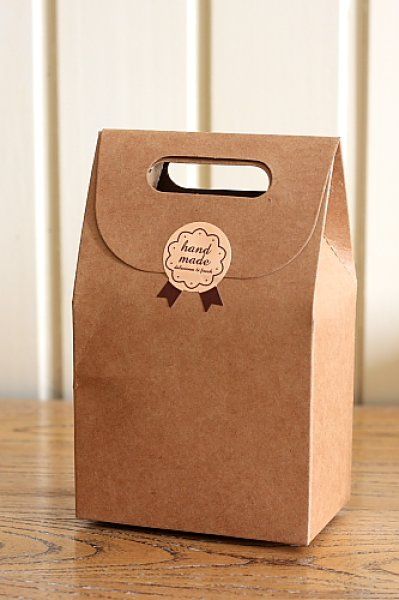 Kraft Paper DIY Gift Wrapping Box (5 boxes) Diy Postcard, Paper Box Diy, Box Templates, Bakery Ideas, Gifts Wrapping Diy, Handmade Packaging, Gift Wrap Tags, Cupcake Boxes, Paper Diy