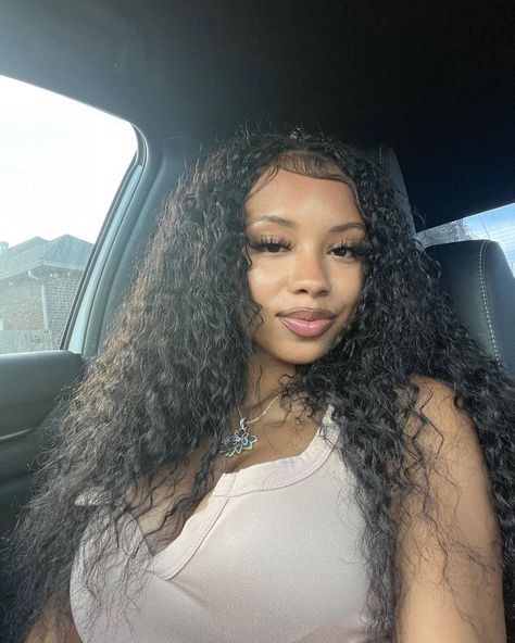 Ramiyah Marie, Future Lifestyle, Random Pics, Cute Selfie Ideas, Pretty Selfies, Pretty Face, Hair Inspo, Pretty Outfits, Selfies