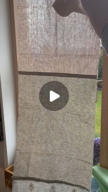 Anna on Instagram: "Over the past few weeks I’ve been making a lightweight  single layer linen curtain for my back door - using all the scraps of linen I’ve accumulated over the years. It’s not ready to show you yet, but I thought it a good chance to show you again the flat fell seam. This is loosely based on the beautiful Korean Pojagi quilts which I can’t get enough of right now.

#flatfellseam #diy #sewing #crafts #linen #pojagi #bojagi #lovetosew #sewyourhome #homesewn" Pojagi Curtains, Korean Pojagi, Diy Sewing Crafts, Quilted Curtains, Flat Felled Seam, Linen Layers, Linen Curtain, Back Door, Diy Curtains