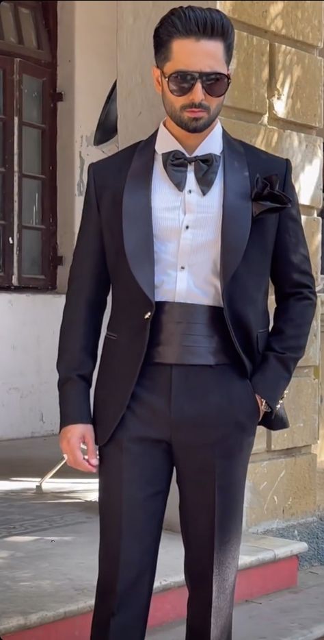 Best Wedding Suits For Men, Coat Pant For Men, Wedding Suits Men Black, Indian Wedding Suits Men, Suits Ideas, Best Wedding Suits, Party Outfit Men, Groom Dress Men, Stylish Mens Suits