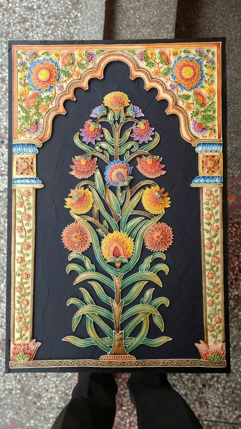 Relief painting Acrylics For Beginners, Canvas Workspace, 3d Murals, Persian Painting, 3d Relief Art, Relief Painting, Mughal Art Paintings, Relief Art, Kalamkari Painting