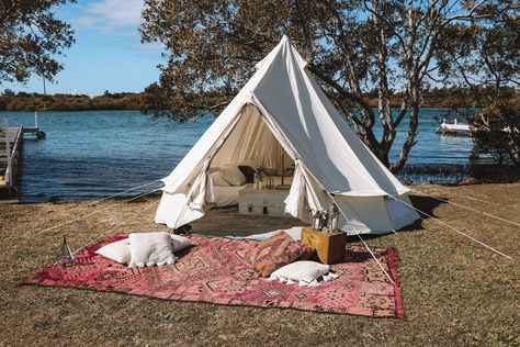 4m Bell Tent, Yurt Tent Decorating Ideas, 4m Bell Tent Interior Ideas, Bell Tent Decor, Bell Tent Interior Ideas, Bell Tent Interior, Ranch Retreat, Bell Tent Glamping, Tent Life