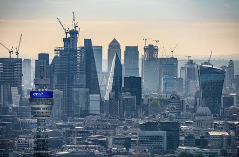 London skyline cityscape 2018 London Cityscape, Highgate Cemetery, Clapham Common, London Buildings, London Aesthetic, London History, Aerial Photograph, City Of London, London Skyline