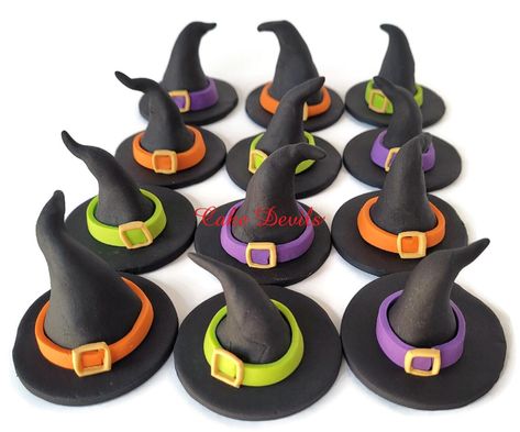 Fondant Witch's Hat Cupcake Toppers, Halloween Cake Decorations Halloween Fondant Cake, Halloween Cake Decorations, Fall Cake Toppers, Halloween Fondant, Spooky Cake, Halloween Cake Decorating, Halloween Cupcake Toppers, Halloween Cake Topper, Fondant Cake Topper