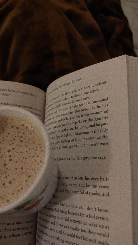 Fake Book Reading Snaps, Readers Aesthetic, Chaotic Academia, Reading Aesthetic, Snapchat Picture, Books Aesthetic, Coffee Aesthetic, Coffee Photography, Shoot Film