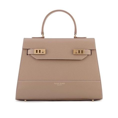 ✨Luxury Gifts for the Brown Goddess🪽👑 Teddy Blake handbags aesthetic. Beige leather handbag ideas. Gifts for her inspo. Teddy Blake aesthetic✨ #taylajaybeauty #giftsforher #lovergirl #taylajay #handbags #gifts #taylasdesires #leather #beige #classy #teddyblake #goddess Teddy Blake Handbags, Minimal Glam, Purse Closet, Beige Handbag, Teddy Blake, Elegant Handbags, Leather Bag Design, Chic Purses, Evening Clutches