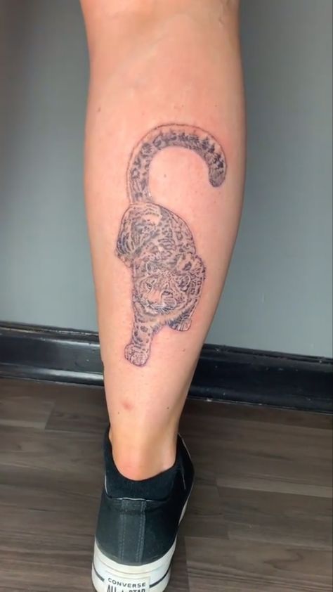 Leopard Calf Tattoo, Snow Leopard Tattoo Men, Snow Leopard Tattoo Women, Whole Back Tattoo Women, Snow Leopard Tattoo, Leopard Tattoo, Big Cat Tattoo, Leopard Tattoos, Piercing Inspo