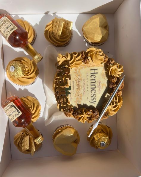 To Order Click on the “Contact” button below my bio Another one!!! Ladies, if you love your man/friend/dad/uncle buy him a Hennessy cake 🥃 Thank you so much Busi for having chosen me once again to add sweetness to your life celebrations Cake Specs Size : 5” and 8 Cupcakes Flavour : Vanilla Type : Bento Box Love Your Man, Hennessy Cake, Cognac France, Bf Gifts, Cupcake Flavors, Celebration Cakes, Bento Box, Your Man, Love Your