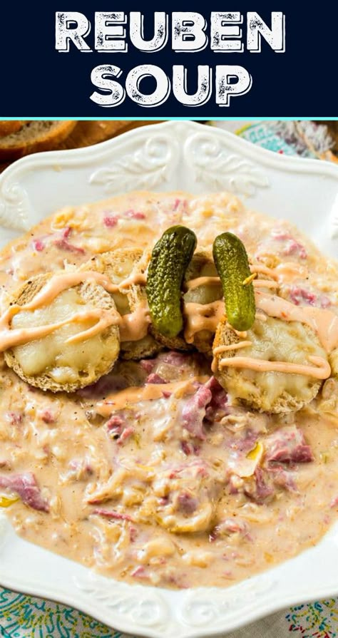 Corned Beef And Sauerkraut, Reuben Soup, Reuben Recipe, Bisque Soup Recipes, Soup Appetizers, Thousand Island, Sandwich Bar, Deli Sandwiches, Thousand Island Dressing