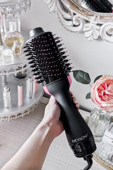 Revlon Hair Dryer Brush, Revlon Hair Dryer, Perfect Blowout, Hot Air Brush, Best Hair Dryer, Blow Dry Brush, Lifeless Hair, Hair Dryer Brush, Blowout Hair