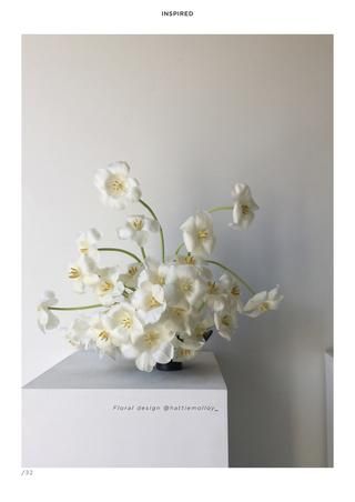 Modern Wedding Inspiration, Wedding Flower Inspiration, White Tulips, Flower Lover, Floral Centerpieces, Beautiful Blooms, Online Magazine, Pretty Flowers, Wedding Centerpieces