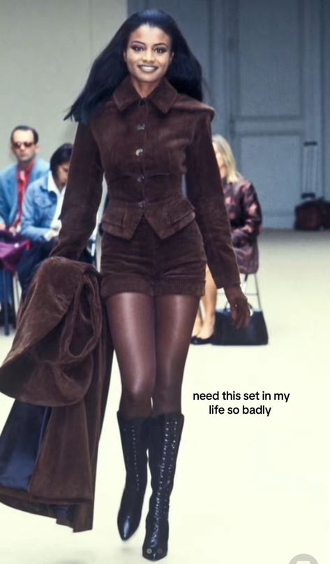 Alaia Spring 1991, 1992 Clothes, Alaia 1992, 1990s Runway, Sorority Fashion, Azzedine Alaïa, 90s Runway Fashion, Runway Fashion Couture, Mode Inspo