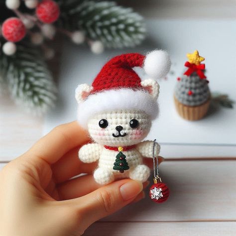 Crochet Keyring Free Pattern, Crochet Keyring, Bear Crochet, Christmas Bear, Crochet Bear, Crochet Christmas, Amigurumi Free, Amigurumi Free Pattern, Crochet Afghan