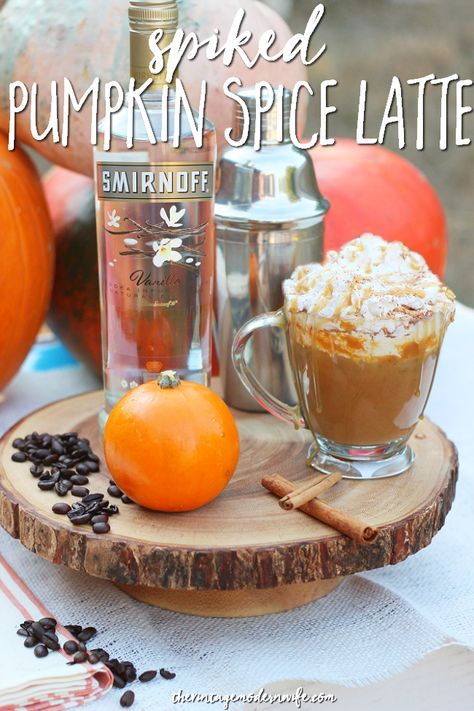 Smirnoff Vanilla Vodka Recipes, Vodka Whipped Cream, Pumpkin Latte Recipe, Mommy Juice, Homemade Cocktails, Easy Cocktail, Vodka Recipes, Autumn Recipes, Delicious Drink Recipes