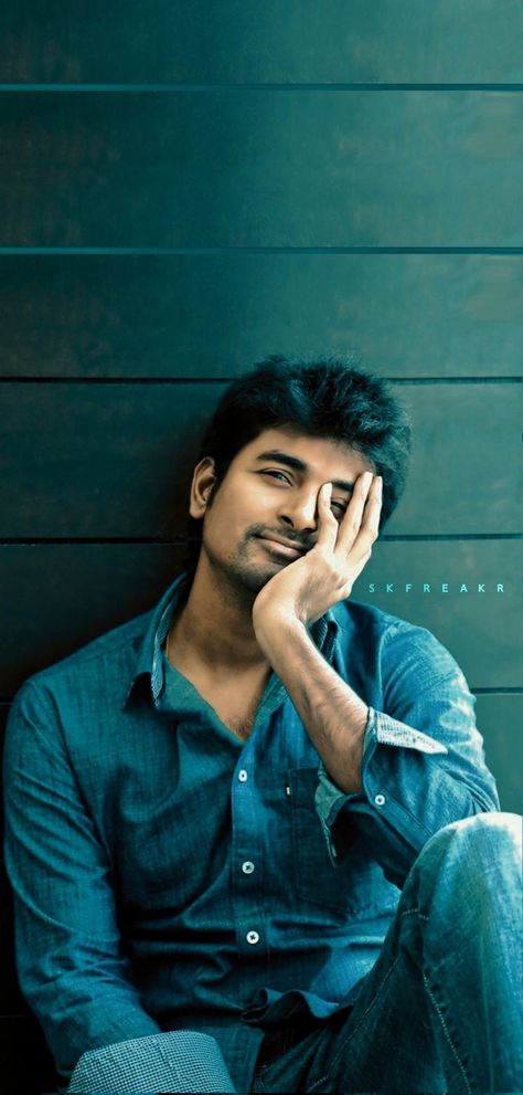 Sivakarthikeyan Hd Images, Sivakarthikeyan Doctor Movie Images, Sivakarthikeyan Wallpapers, Film Dance, Wallpaper Photo Hd, Cute Captions, 3 Movie, Actor Picture, Actors Images