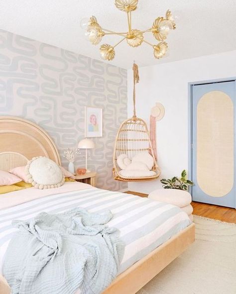 Drop it MODERN on Instagram: "Oh my zen. We're loving this sweet room by @hotpinkpineapples featuring our AZTECA© print.⠀⠀⠀⠀⠀⠀⠀⠀⠀ ⠀⠀⠀⠀⠀⠀⠀⠀⠀ Shop now at DropItModern.com! #DropItModern" Apartment Closet Doors, Rental Closet, Style Californien, Sliding Closet Doors, Closet Door, Interior Paint Colors, Diy Door, Closet Bedroom, Closet Doors