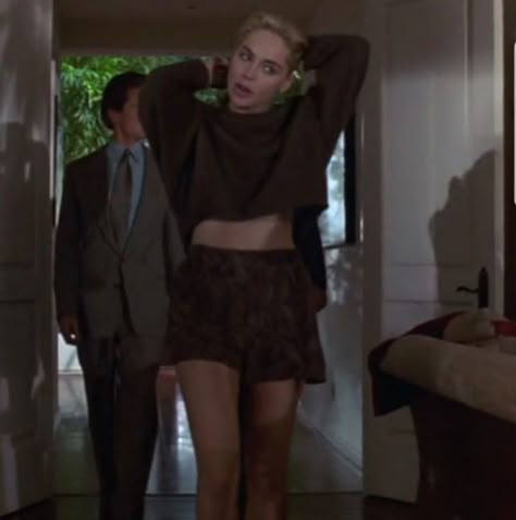 Catherine Trammell, Basic Instinct (1992) Catherine Tramell Style, Sharon Stone Basic Instinct Fashion, Catherine Tramell Outfit, Catherine Tramell Aesthetic, Basic Instinct Outfits, Sharon Stone Movies, Sharon Stone Basic Instinct, Catherine Tramell, Basic Instinct 1992