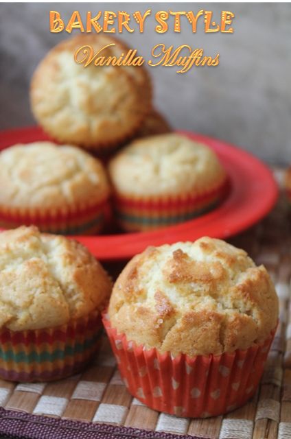 Vanilla Muffins Recipe, Assorted Muffins, Vanille Muffins, Basic Muffin, Basic Muffin Recipe, Eggless Cakes, Healthy Muffin, Vanilla Muffins, Bakery Treats