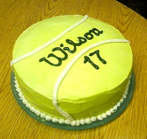 Tennis Cakes Ideas, Tennis Birthday Party Ideas, Tenis Cake Birthdays, Tennis Cake Ideas Birthdays, Funny Cake Decorating, Tennis Theme Cake, Tennis Racquet Cake, Tennis Party Ideas, Tennis Birthday Cake