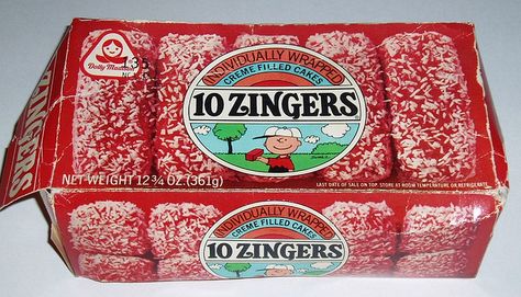 Peanuts Zingers box 1980s Food, Discontinued Food, 80s Food, Fun Dip, Food Ads, Childhood Days, Retro Recipes, Vintage Memory, Favorite Candy