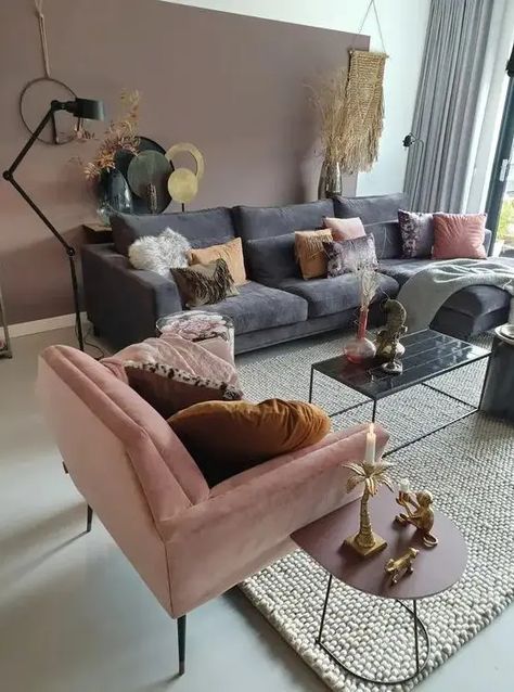 46 Sophisticated Mauve Home Decor Ideas - Shelterness Grey And Pink Living Room, Blush Pink Living Room, Pink Living Room, Diy Bathroom Decor, Design Del Prodotto, Living Room Decor Apartment, Living Room Grey, Design Case, Modern Interior Design