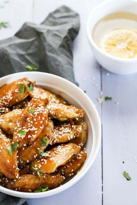 Low FODMAP Sweet Orange Chicken Wings - A Little Bit Yummy Orange Chicken Wings, Chicken Nibbles, Low Fodmap Appetizers, Fodmap Chicken, Fodmap Lunch, Low Fodmap Chicken, Fodmap Meal Plan, Fodmap Snacks, Low Fodmap Diet Recipes