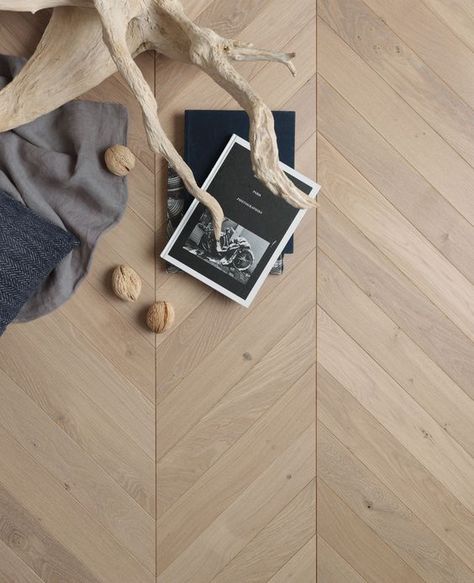 Modern Wood Floors, Open Plan Kitchen Living Room, Small Patio Garden, Wood Parquet, Flooring Inspiration, Wooden Floor, Parquet Flooring, Living Room Flooring, Timber Flooring